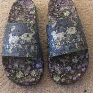 Coach size 7 slide sandals! NWOT -new without tags